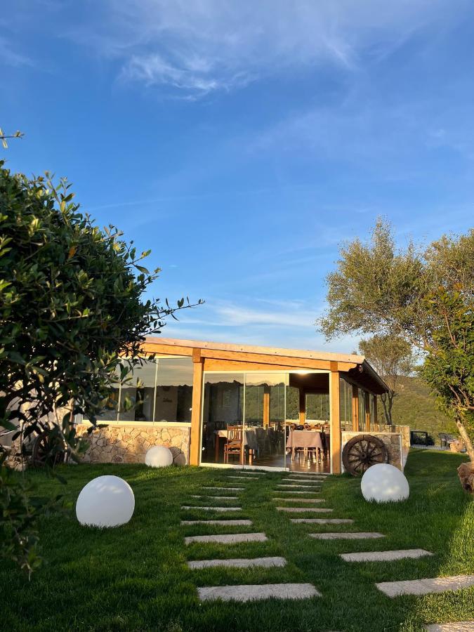 Agriturismo Lu Stabbiacciu Aglientu Esterno foto